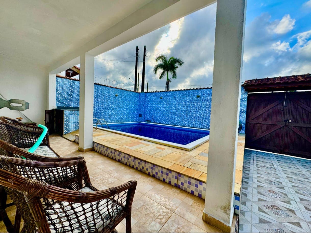 VENDA CASA EM PERUIBE