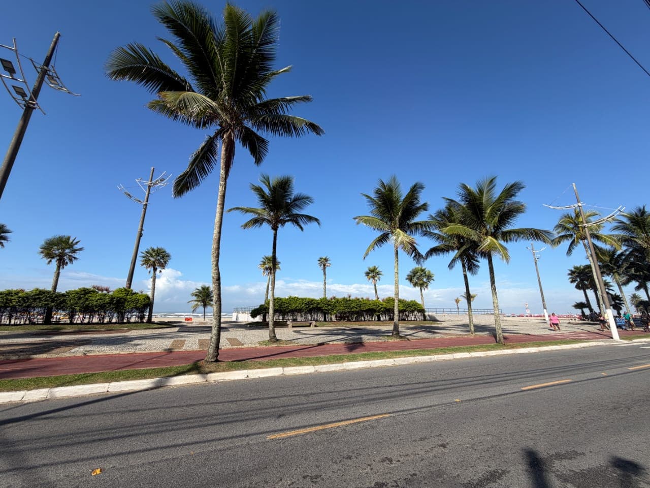 VENDO APARTAMENTO 2 DORMITÓRIOS EM PRAIA GRANDE  AVIAÇÃO